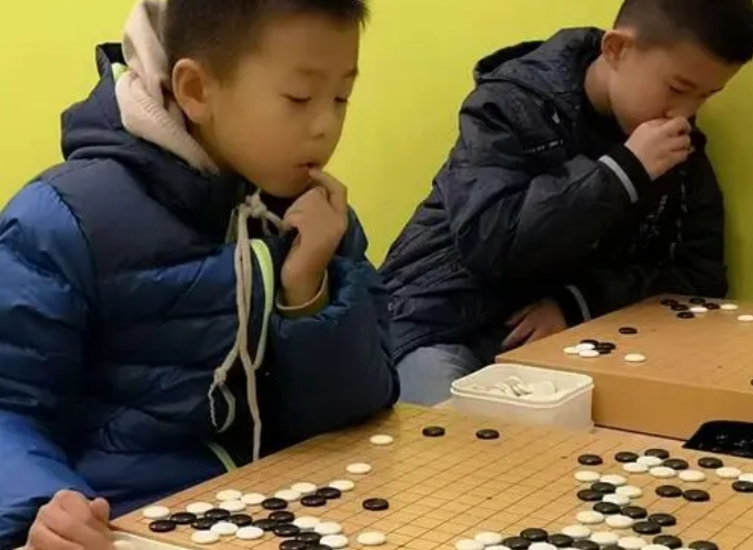 围棋业余5段什么水平，围棋业余段位如何划分